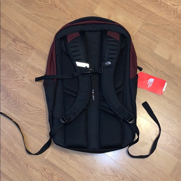 NWT The North Face Pivoter Backpack, Red - Picture 4 of 12